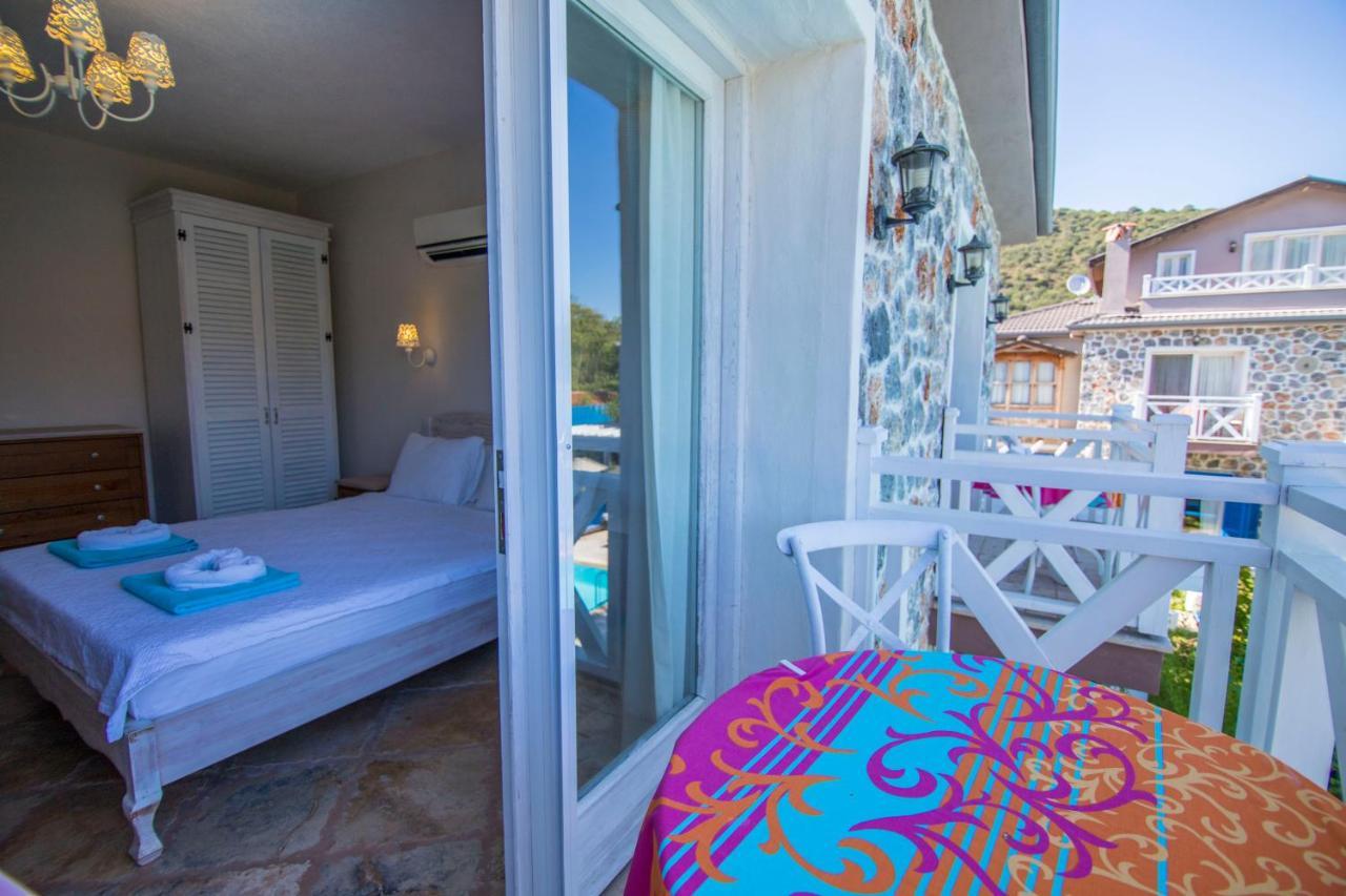 Orino Suites Cedit Exterior photo